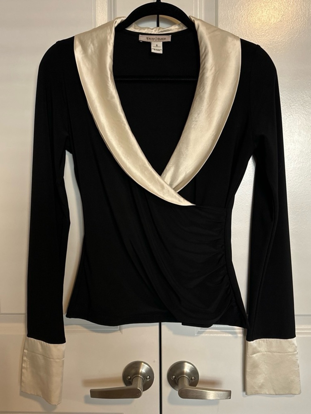 White House Black Market Black Top with Ivory Satin Collar & Cuffs